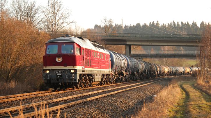 Freitag, 18. März 2016: Güterzüge bei Oberkotzau - 132 158-7 der LEG bei Hof-Döhlau - Foto: Jan Bulin, Bad Steben