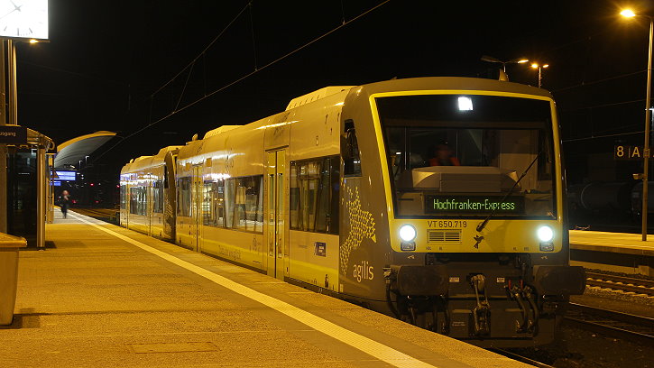VT 650.719 Zubringerzüge für den Hochfranken-Express der BTE in Hof  - Foto: Jan Bulin, Bad Steben