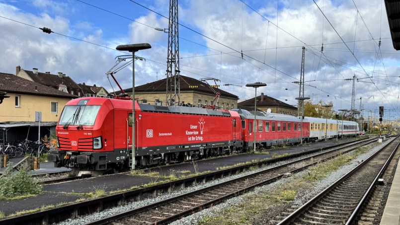 Messzug - 193 969-3 in Bamberg - Foto: Volker Seidel Messzug - 193 969-3 in Bamberg - Foto: Volker Seidel, Münchberg