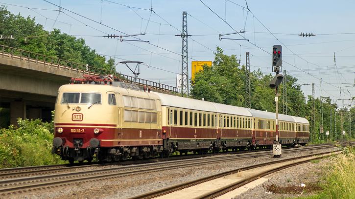 Entlang des Rheins 2018: DB Museum Koblenz - 103 113-7 - Foto: Max Köhler, Jägersruh